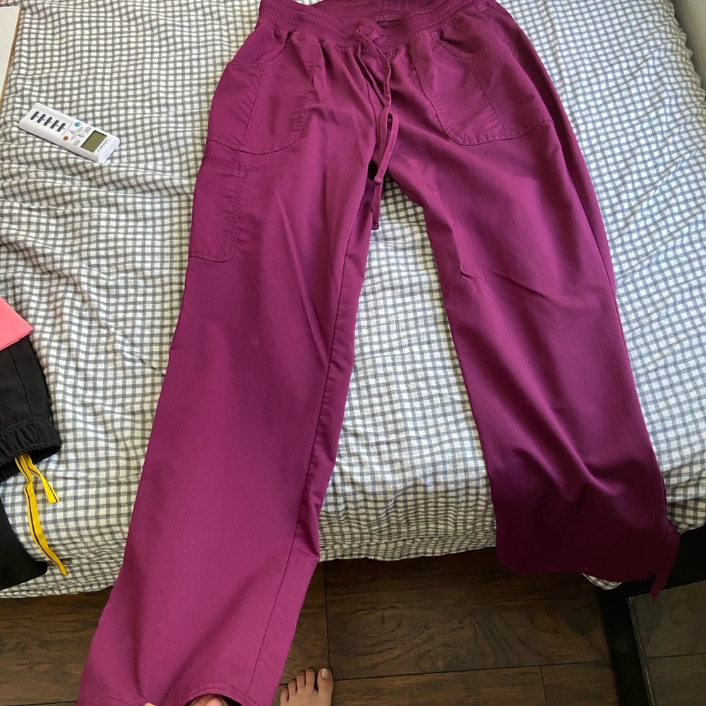 Scrub pants